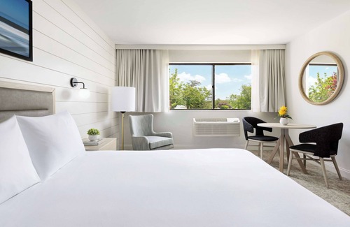 Newport East Hotel | The Pell - Part of JdV by Hyatt