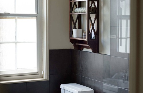 Quidhampton Hotel | The Pembroke Arms