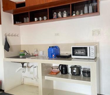 Mactan Export Processing Zone Apartment | The Penthouse Suite