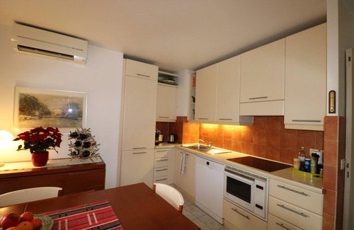 Quartier du Port Apartment | The perfect holiday apartment with balcony and AC, near the Port!