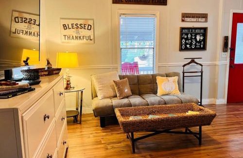 Umatilla House | The perfect Little Cottage for your gateway!