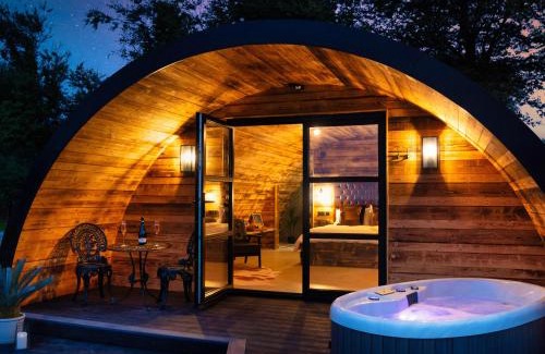 Llanarth House | The Piglet Pod