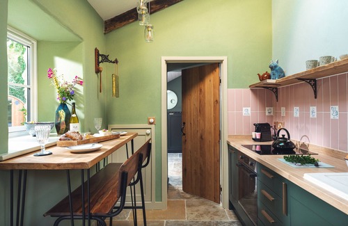 Saint Columb Major Cottage | The Pigsty and Spa Garden at Tregoose Old Mill