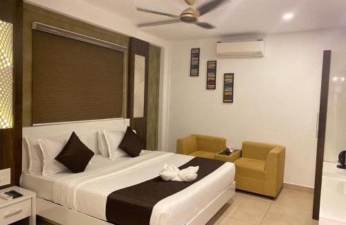 Meenangadi Hotel | THE PORCH INN