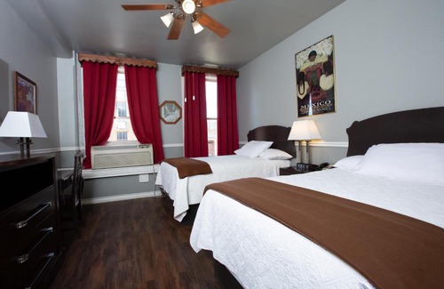 Western Division Hotel | The Rialto Hotel