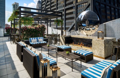 Streeterville Hotel | The Ritz-Carlton, Chicago