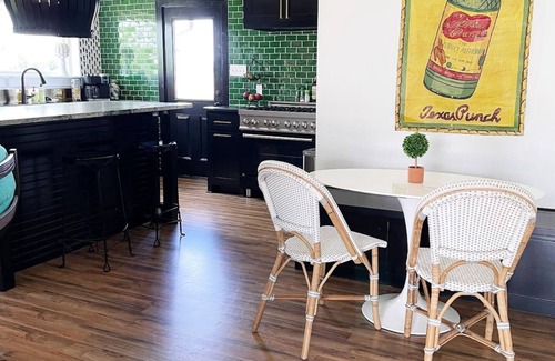 Grandview House | The Rove at L5 | wander and stay