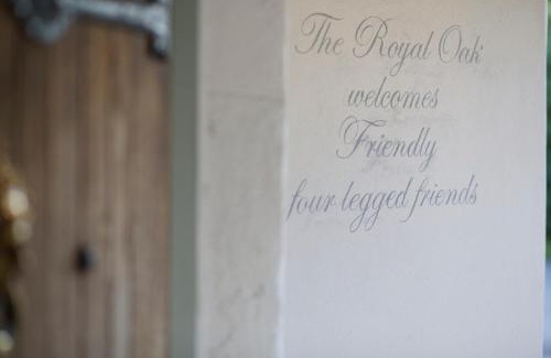 Swallowcliffe Hotel | The Royal Oak