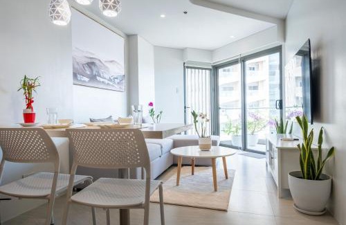 Maribago Apartment | The Royal Staghorn - A Luxury Condo