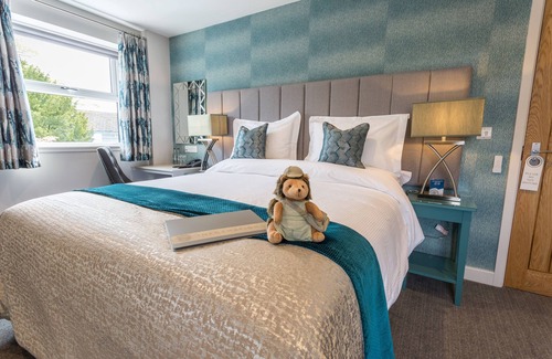 Irthington Hotel | The Sally