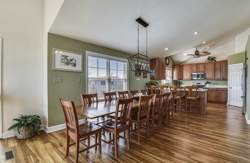 South Bethany House | The Sand Trap in South Bethany: Steps from the ocean! Hot Tub! Captain's walk!