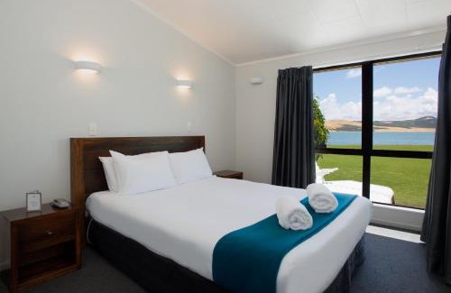 Omapere Hotel | The Sands Hotel Hokianga