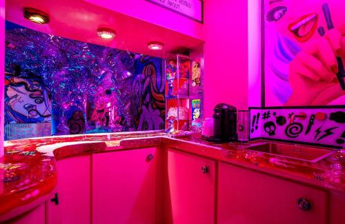 Centrum House | the Sin Suite