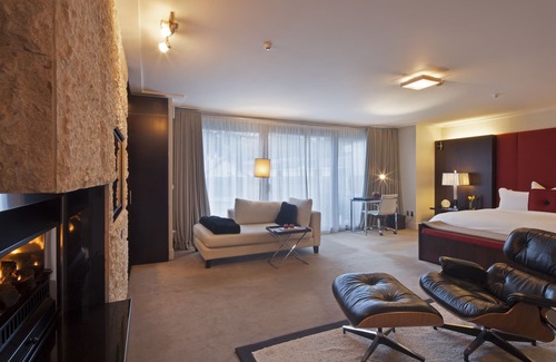 Queenstown City Centre Hotel | The Spire Hotel Queenstown