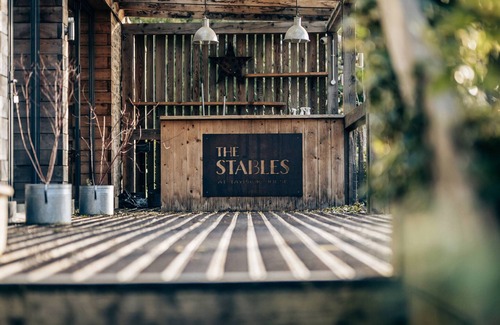 Glenisla Villa | The Stables - unique conversion with hot tub!