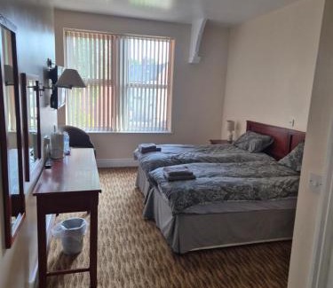 Shafton Hotel | The Star Hotel