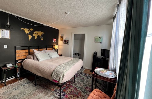 Seaside Hotel | The Starry Night Inn