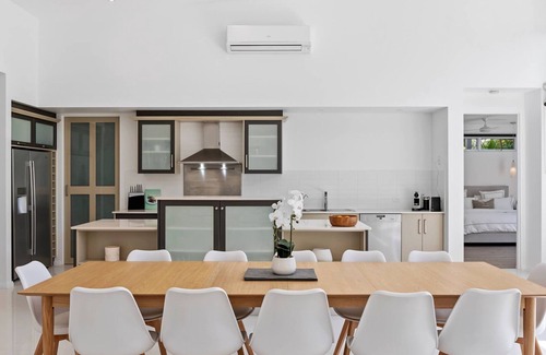 Kingscliff House | The Station- 6Bed home sleeping 13 guest comfortably