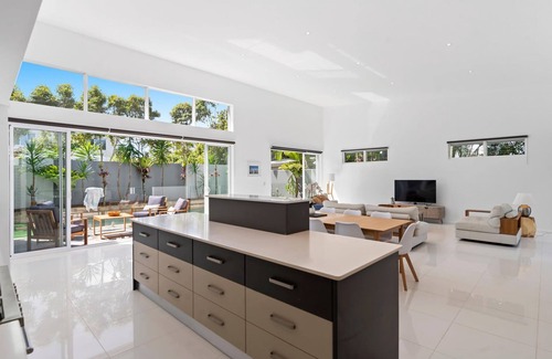 Kingscliff House | The Station- 6Bed home sleeping 13 guest comfortably