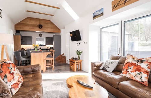 Rogart Cottage | The Steading