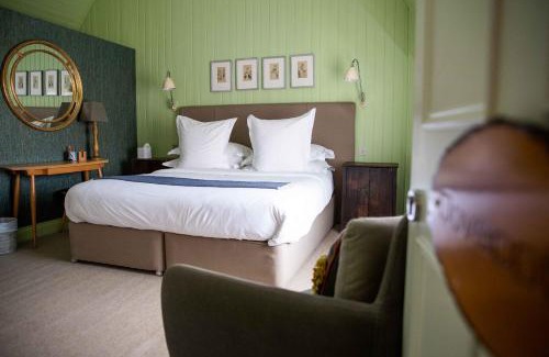 Dedham Hotel | The Sun Inn