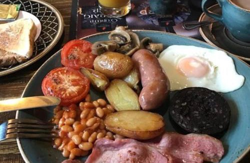 Wybunbury Hotel | The Swan Inn