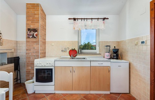 Gabonjin Apartment | The three functionally furnished apartments are located in the small island village of Gabonjin, not