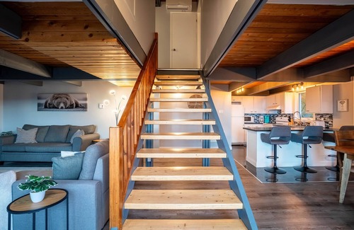 Beaupre Ski Chalet | The Tree-House | Sauna | Pool | BBQ