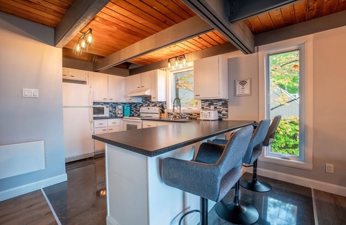 Beaupre Ski Chalet | The Tree-House | Sauna | Pool | BBQ