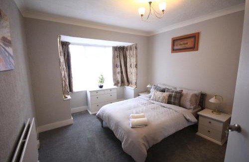 Uxbridge North House | The Uxbridge House