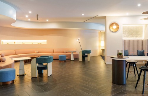Dupont Circle Hotel | The Ven at Embassy Row, Washington, D.C., a Tribute Portfolio Hotel
