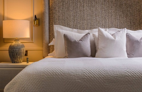 Killarney Hotel | The Victoria