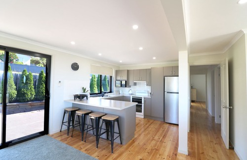 Tura Beach Cabin | The Views - 4 Bedroom Tura beach