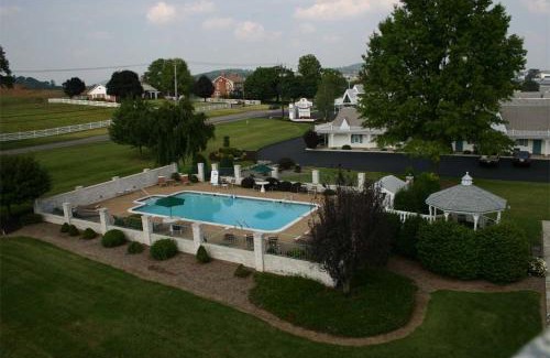 Cross Keys Hotel | The Village Inn