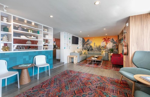 Mission Beach Hotel | The Wayfarer San Diego