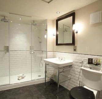 City Centre Hotel | The White Swan Hotel
