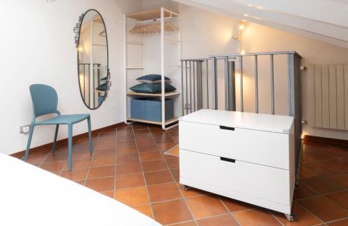 Ghirla Apartment | The window to the sky