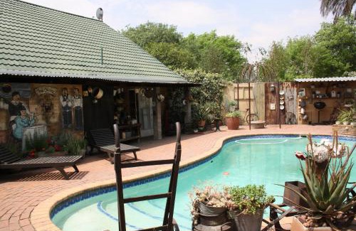 Trichardt House | The Yardt Guest House