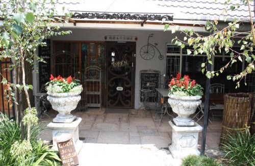 Trichardt House | The Yardt Guest House