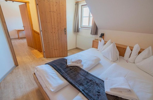 Litschau Hotel | Theater- und Feriendorf Königsleitn GmbH