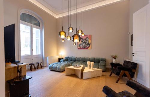 Plaka Apartment | Theion Estate