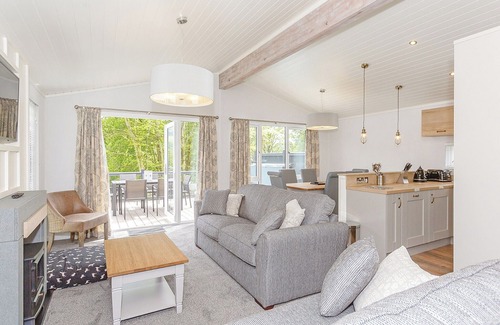 Aysgarth Ski Chalet | These stunning lodges are ultra spacious luxurious lodges designed with couples in mind.