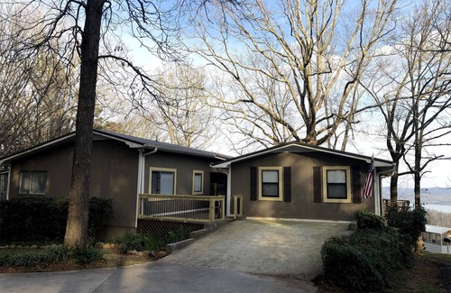 Groveoak House | This is the place! Lake view with private 5 acres, beautiful views.