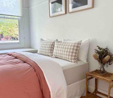 North Bendigo House | Thunder St Cottage Light Bright Home