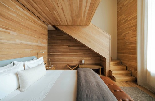 Torres Del Paine Hotel | Tierra Patagonia