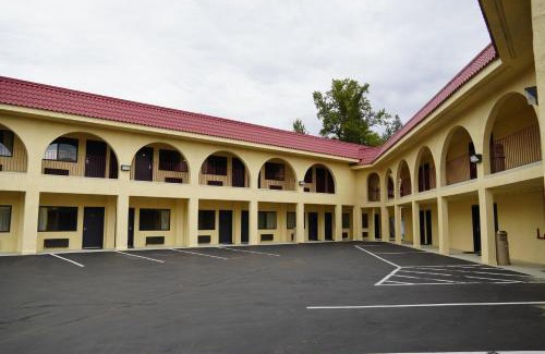 Castle Rock Hotel | Timberland Inn & Suites