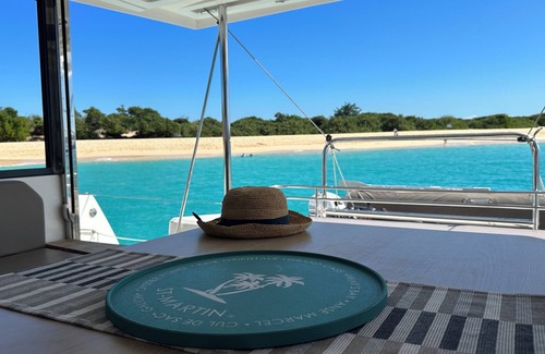 Grand Case Boat Rental | Tintamarre exclusive dinner and night at anchor