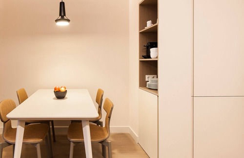 Eixample Apartment | Tiptoe - Calm 2 bed/2 bath Apartment, City Center. New addition to our listings!