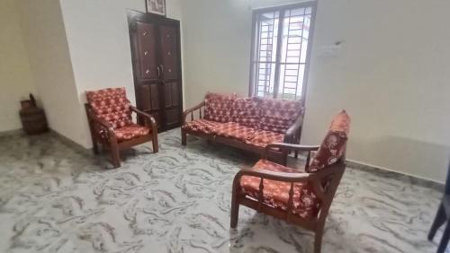 Tiruvannamalai House | Tiru Guesthouse and Rooms