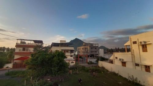 Tiruvannamalai House | Tiru Guesthouse and Rooms
